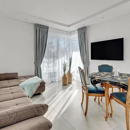 Old Town Angielska Grobla & By Renters Апартаменты *