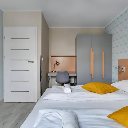 Апартаменты Old Town Angielska Grobla & By Renters Гданьск