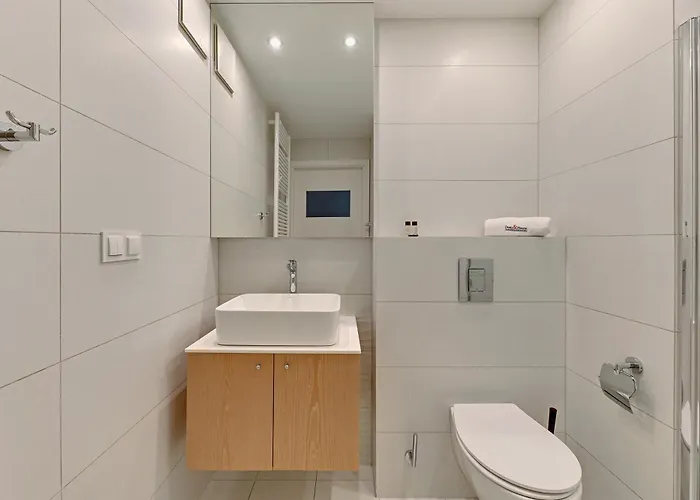 Old Town Angielska Grobla & By Renters *